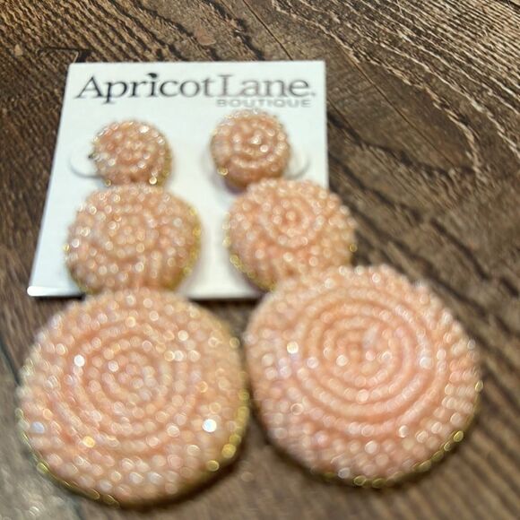 NWT APRICOT LANE EARRINGS - Picture 4 of 4